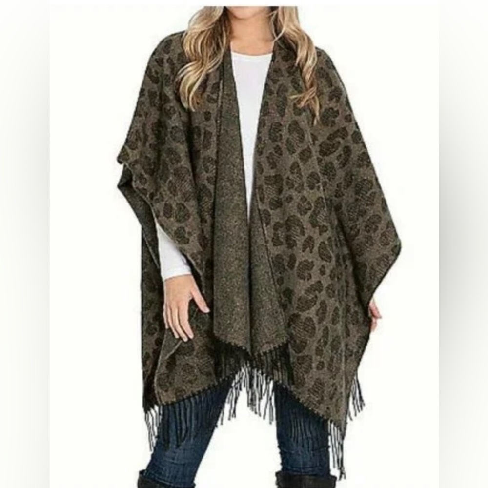 Woolrich Leopard Print Cozy Blanket Poncho Wrap One Size